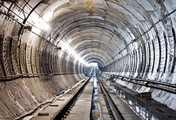 Fototapeta na wymiar Subway tunnel in construction. Kiev, Ukraine. Kyiv, Ukraine