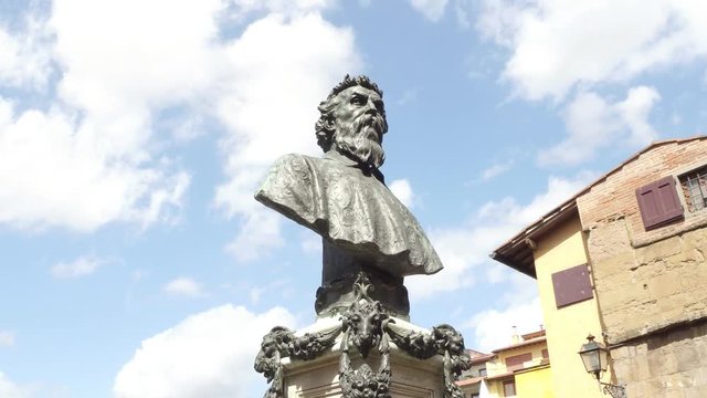 Statue of Benvenuto Cellini on Ponte Vecchio Bridge in Florence - Tuscany