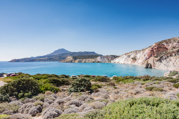 Vista panoramica della spiaggia di Firiplaka, isola di Milos GR	