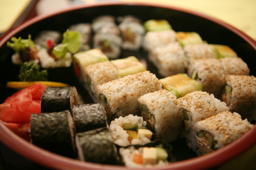sushi plate 