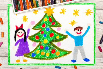 Obraz na płótnie Canvas Photo of colorful drawing: Happy couple and Christmas tree