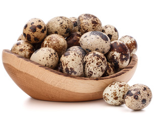 Fototapeta premium quail eggs in wooden bowl isolated on white background cutout