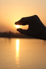 Sonnenuntergang in der Hand