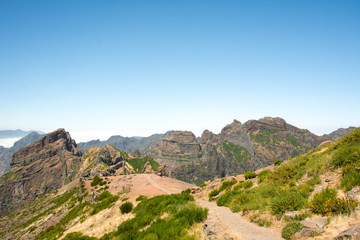 Fototapeta na wymiar Bergweg auf Madeira