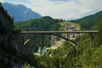 Fototapeta na wymiar Gemstobel Bridge in the Tyrolean Alps