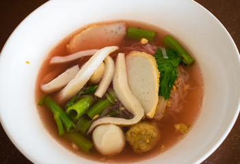 Pink seafood flat noodles, Yen Ta Fo