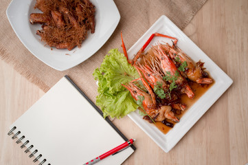 Thai food, Fried shrimp with tamarind sauce and Fried chicken with lemongrass
