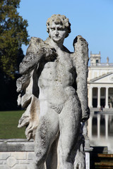 Obraz premium garden of Villa Pisani, unesco world heritage in Italy