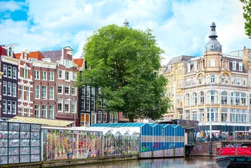 Keuken spatwand met foto Bloemenmarkt in Amsterdam (Bloemenmarkt), groothoek © arkanto