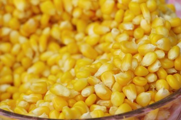 Corn boil is delicious in the market