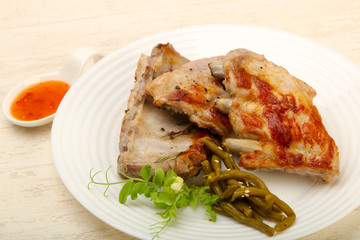 Roasted spare ribs