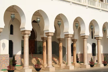 Raamstickers Style architectural de la ville d'Alger, Algérie © Picturereflex