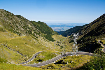 Mountain serpantine road