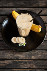 Fresh banana shake with banana slices