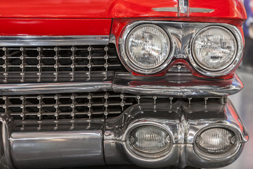 Obraz na płótnie Canvas Front detail of American classic car