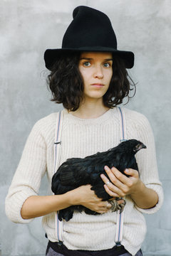 Black hat Black hen