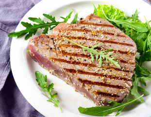 Grilled tuna steak