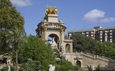 Obraz premium Fountain in Park in Barcelona