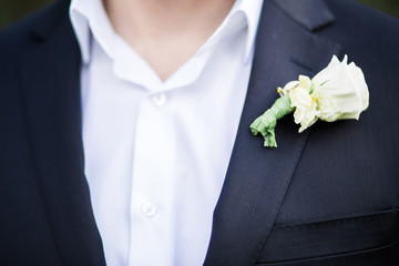 Groom close up with buttonhole