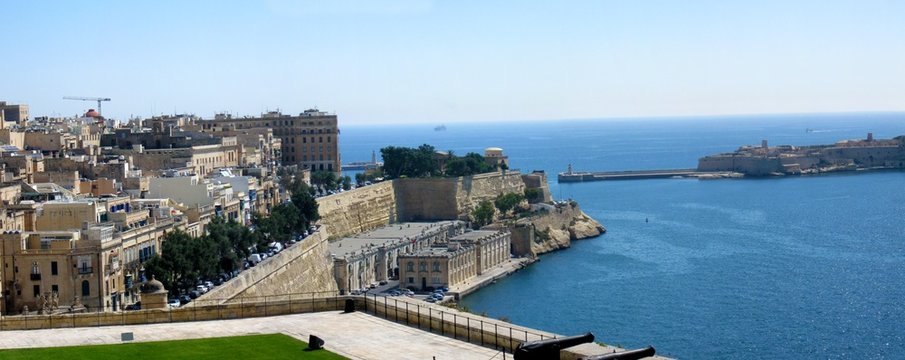 Architecture of the Mediterranean island state of Malta