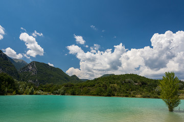 Castel San Vincenzo IS il Lago