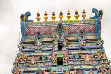 Obraz premium Colorful facade of a Hindu temple in Victoria, Mahe, Seychelles