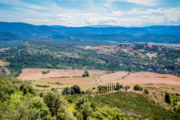 Naklejka premium Vue sur la campagne du haut du village de Rennes le Château