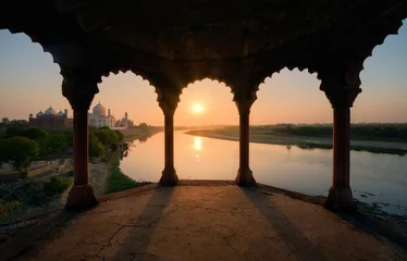 Fotobehang Chocoladebruin Taj Mahal at sunset, India  © inigocia
