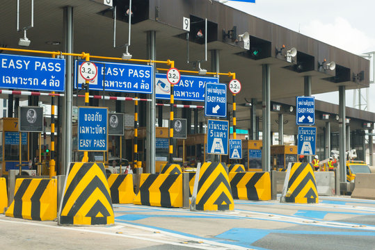 Bangkok, Thailand, September 23, 2017 : Bangkok expressway toll station