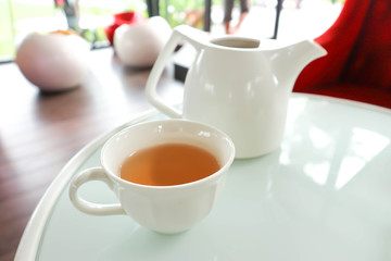 tea cup and tea pot