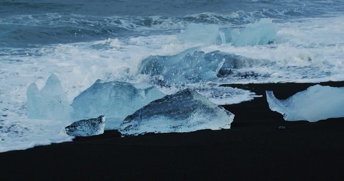 Icebergs Beach at Jökulsárlón Glacier Lagoon in Iceland
