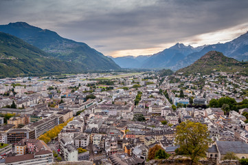 Panorama de Sion dans le Valais Suisse © jasckal