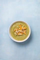 green soup puree