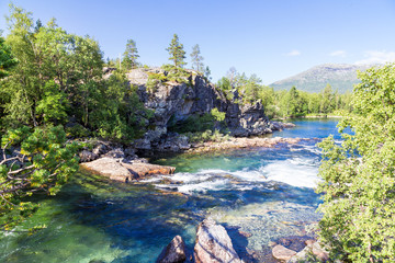 Fototapeta na wymiar Rauma Fluss in Norwegen.