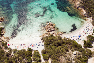 Vista aerea della spiaggia di San Teodoro in Sardegna. Il mare la costa e le spiagge più belle