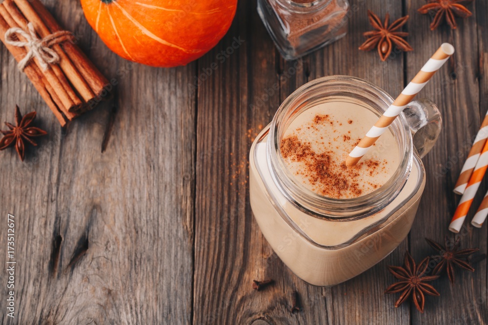 Wall mural pumpkin pie smoothie with cinnamon in mason jar