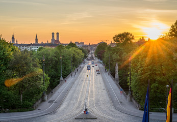 Sunset over Munich - obrazy, fototapety, plakaty