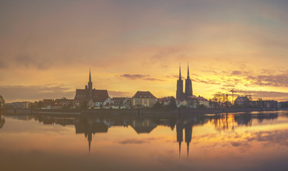 Obraz premium Panorama of the old town in Wroclaw