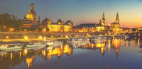 Fototapeta na wymiar Panoramic image of Dresden, Germany