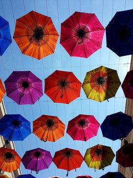 Kolorowe parasole