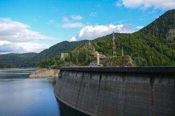 Obraz na płótnie Canvas The Vidraru lake and dam in Romania 