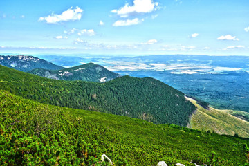 Fototapeta na wymiar High Tatras above Tatranska Lomnica