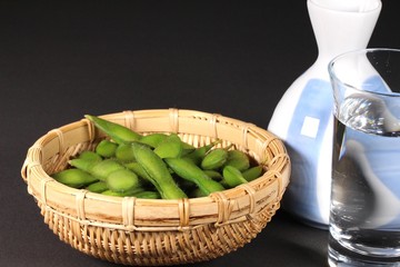 枝豆と日本酒