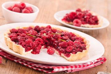 Raspberry tart.