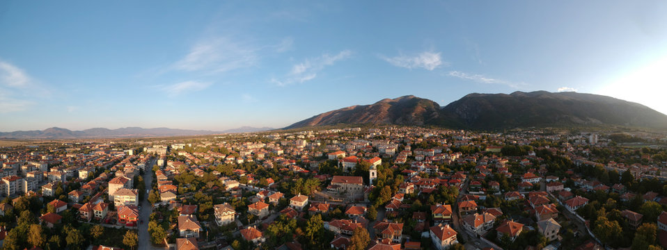 Karlovo Billeder – Gennemse 653 stockfotos, vektorer og videoer | Adobe ...