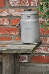 Kanka na mleko © Maria