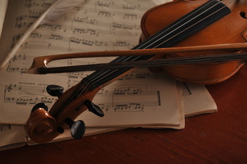 Violin and notes on the table
