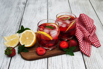 Lemonade with strawberries