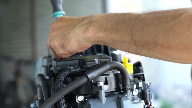 Repair of four-stroke outboard motor