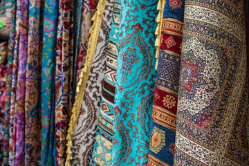 Traditional Handicraft Persian Design Fine Patterns Carpets And Kilim Rug